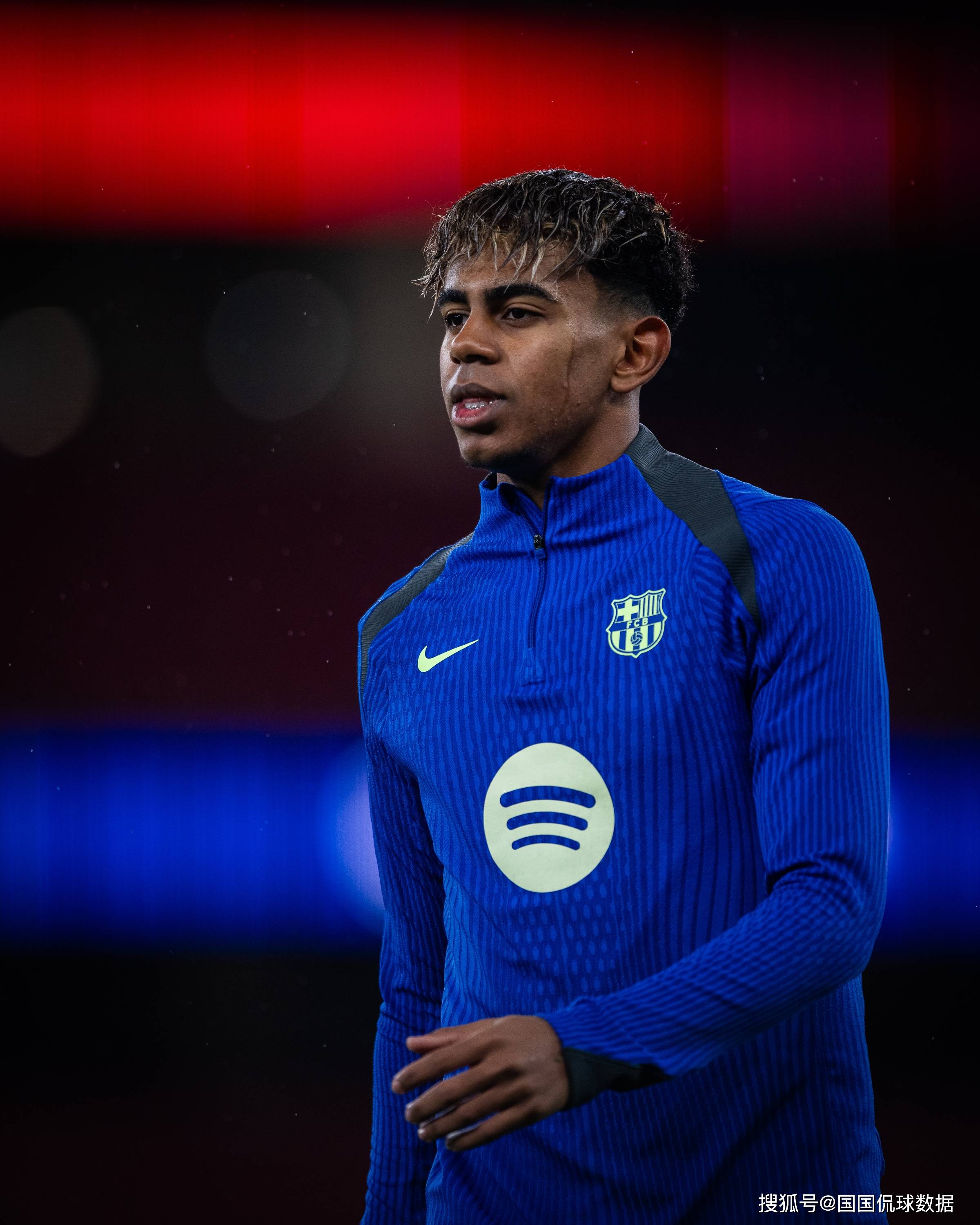 今晚意甲焦点战，本菲卡手感冰凉，震撼外界，身体对抗强度拉满 -开云入口